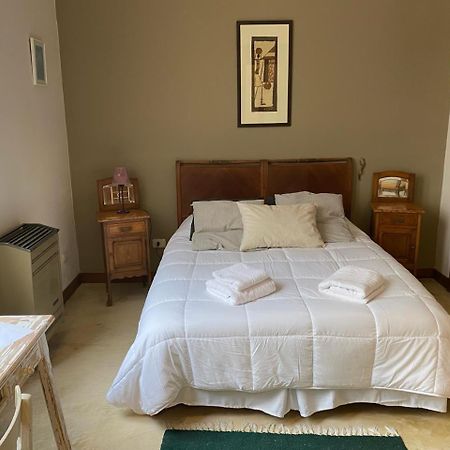 Bed and Breakfast La Casona De Blanca Balcarce Esterno foto