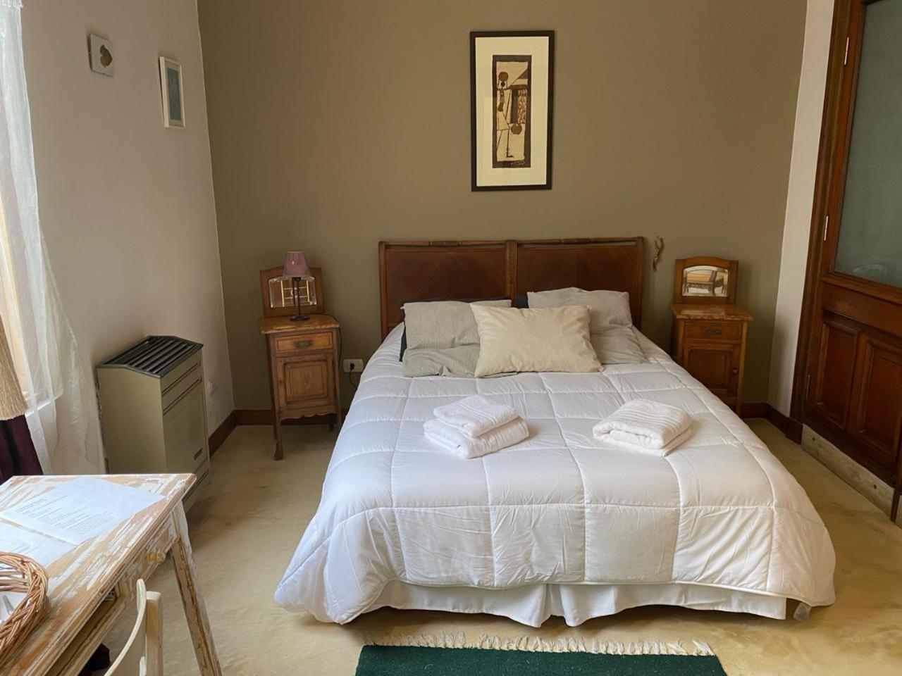 Bed and Breakfast La Casona De Blanca Balcarce Esterno foto